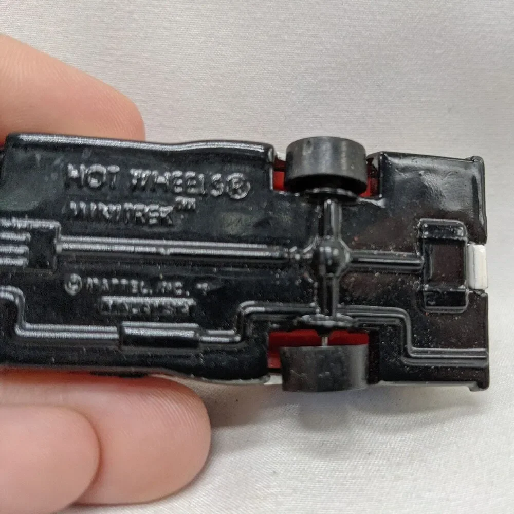 Hot Wheels Minitrek Good Time Camper Diecast RV